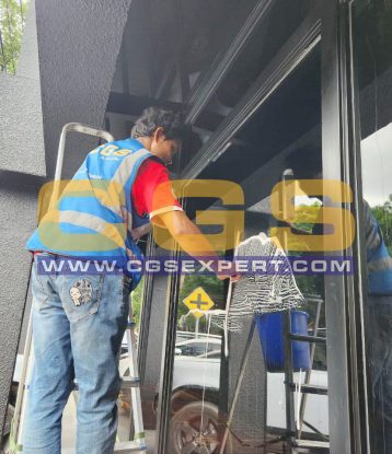 High Rise Glass Cleaning