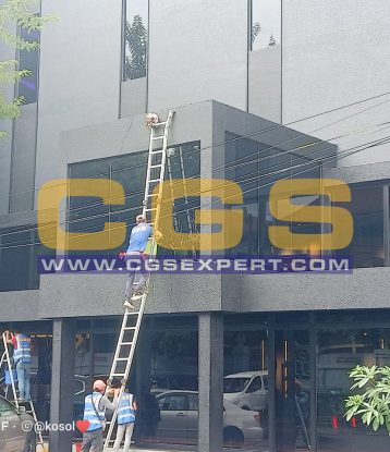High Rise Glass Cleaning