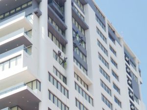 Glass Glass Cleaning Service