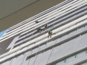 Glass Glass Cleaning Service