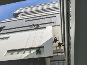 Glass Glass Cleaning Service