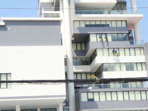Glass Glass Cleaning Service
